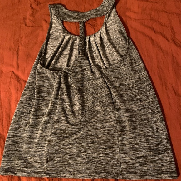 Forever21 small/petite black and white tank top with braided back design - Picture 3 of 6